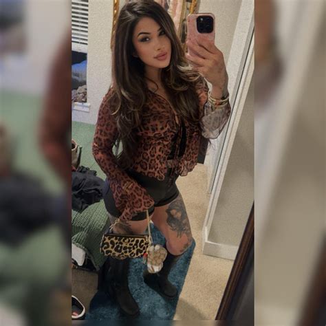 Bella Gonzalez Aguilar