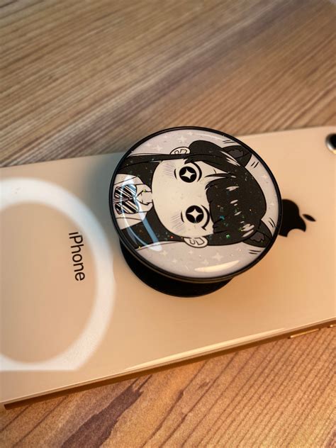 Komi-San Phone Grip Glitter Epoxy Resin – MiiveiArt