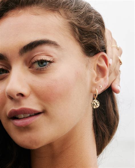 Readers are praising the investigative depth of the bryan times 3