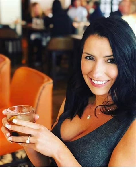 Sarah Sweeney: Missouri doctor, 39, found dead at fiance’s home, 3