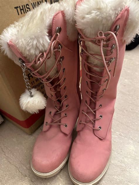 Timberland pink boots, Women's Fashion, Footwear, Boots on Carousell