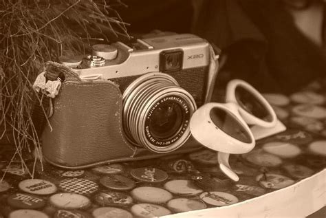 retro vintage fashion  timeless style resurgence authentische