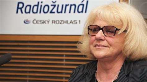 Iva Hüttnerová: Povidla rozmíchejte s vodou z okurek nakládaček ...