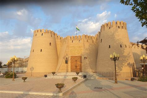 Крепость Александра Македонского в центре Худжанда: luvida — LiveJournal