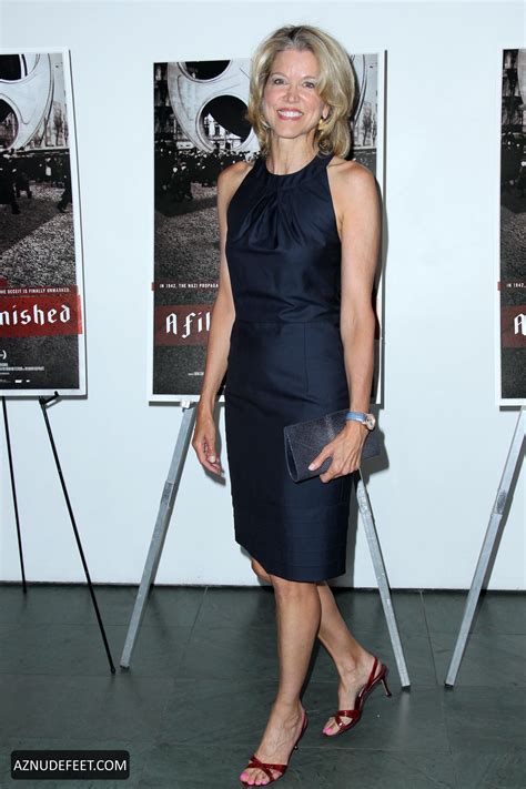 PAULA ZAHN Feet - AZNudeFeet