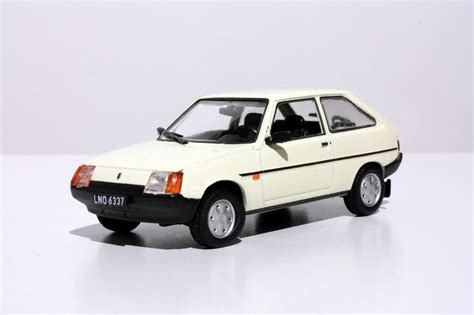 MiniAutoHobby: ZAZ 1102 Tavria