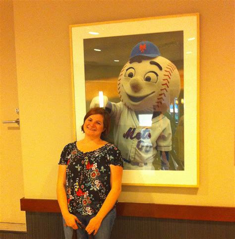 Strange Fan in a Strange Land: Meet the Mets | Chicks Dig The Long Ball