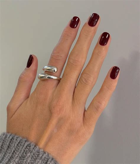 simple red nail ideas short 13