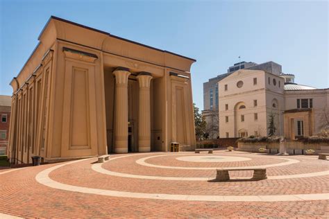 Downtown Richmond, Richmond Vacation Rentals: house rentals & more | Vrbo