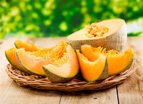 melon fruit wallpaper canary melon  fruit sizes wallpaper