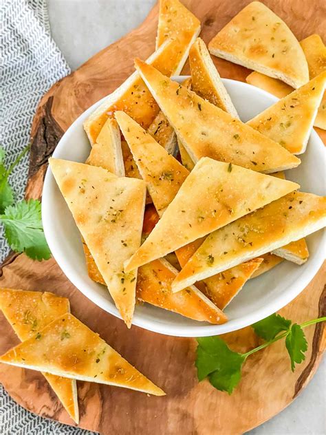 homemade baked pita chips recipe  olives branch