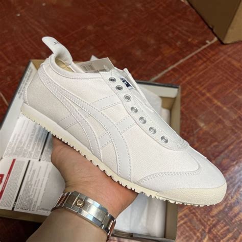 Кеды Onitsuka Tiger - купить с доставкой по выгодным ценам в интернет ...