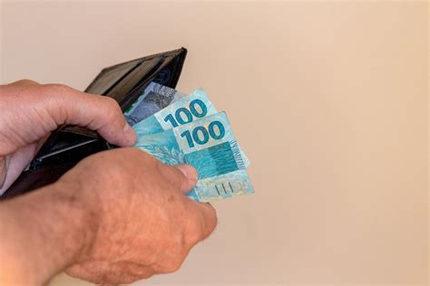 Quanto é 30% do salário mínimo? Descubra agora! - Designer Tours