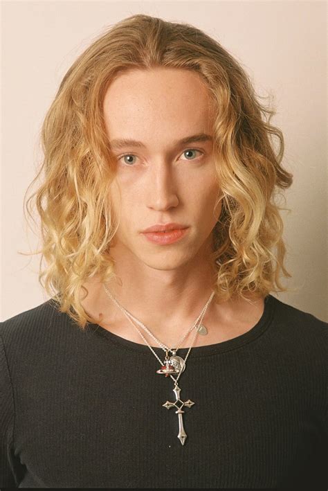 Portraits — sad swim | Ian Dooley: LA Portrait Photographer