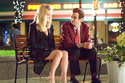 Movie Review For She's Out of My League Starring Jay Baruchel and Alice Eve | POPSUGAR Entertainment