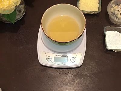 how to make sunblock cream at home