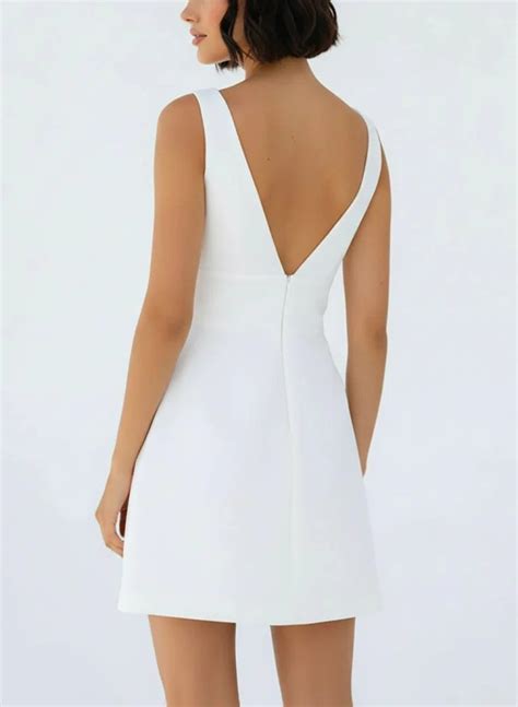 Modern A-Line V-Neck Sleeveless Short/Mini Reception Satin Wedding