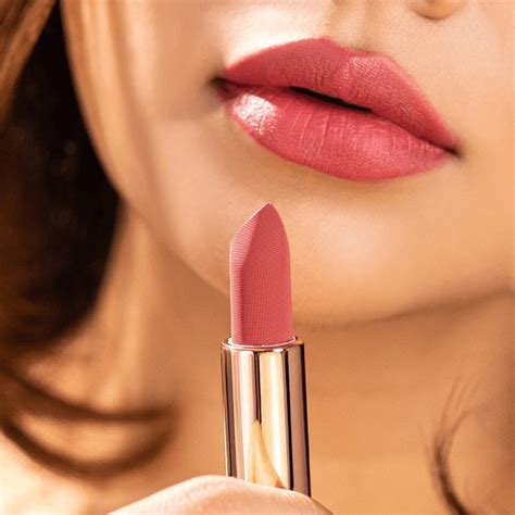 SARA Ali Cosmetics – Bullet Lipstick – Move On – The Vault Pk