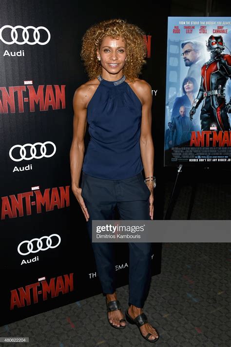 Michelle Hurd's feet