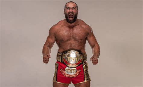 AEW Dynamite : Miro devient champion TNT