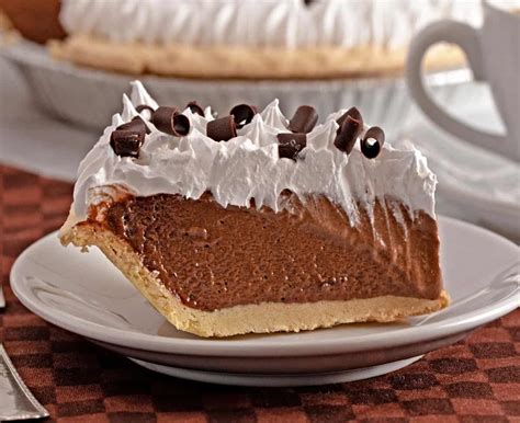 Easy Chocolate Pie (With Cocoa) | Treat Dreams