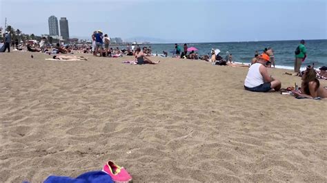 Nude Monika Fox Sunbathing On A Public Beach In Barcelona - EPORNER
