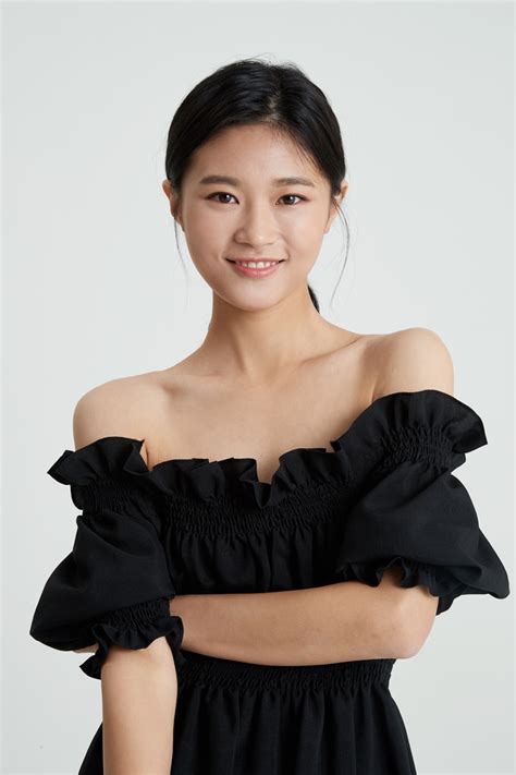Choi Jin - QUEST Artists & Models
