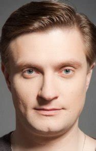 Руслан Чернецкий - смотреть фильмы и сериалы онлайн