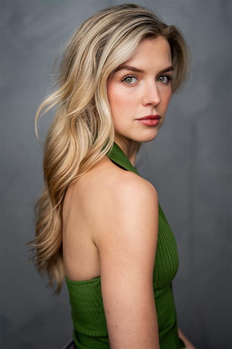 Anna Grace Barlow