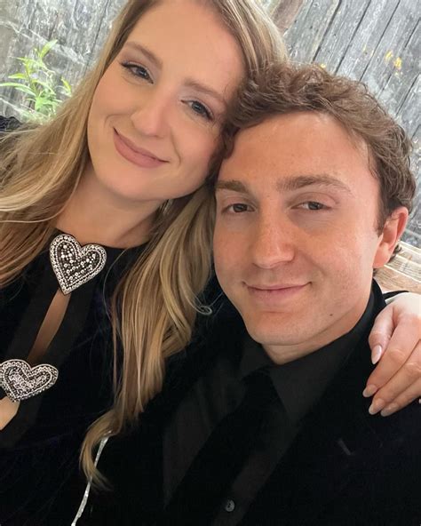 'Spy Kids' star Daryl Sabara is 'fully sober' from 'booze and weed'