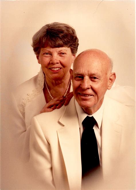 In Memory of Elizabeth Wendling: Obituary and Services 10