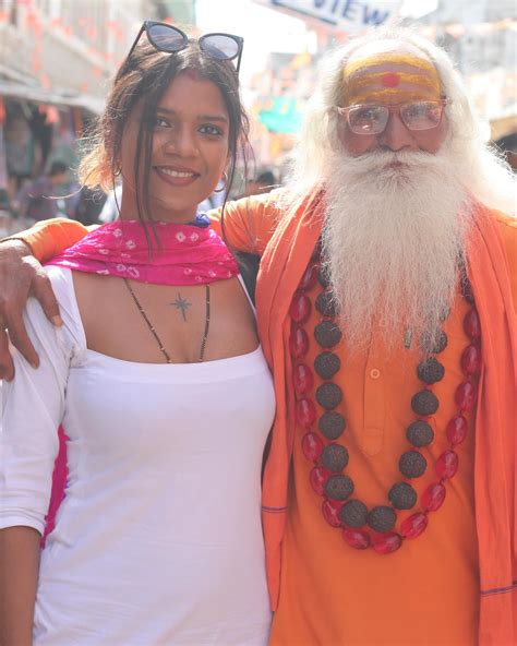 Khyati Shree | Met Dancing Baba of Pushkar and took his blessings. If
