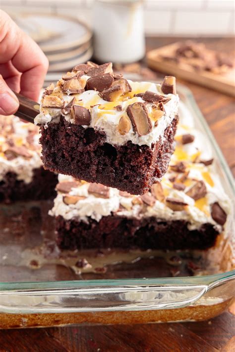Better Than Sex Cake - Amanda's Cookin' - Cake & Cupcakes