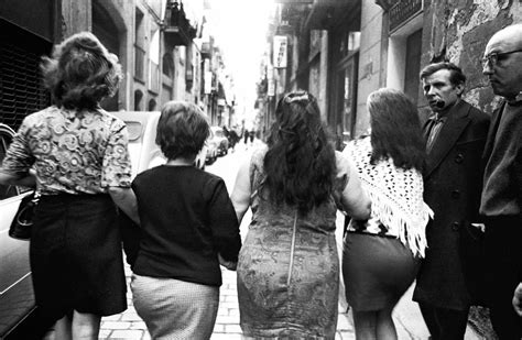 Cuatro fotografías de Barcelona a través de la mirada de Colita