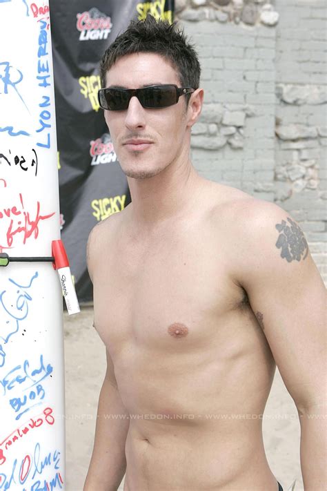 Pictures of Eric Balfour
