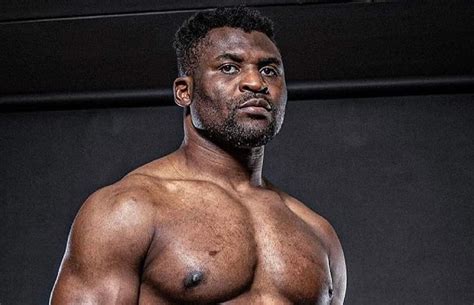 L'incroyable anecdote de Francis Ngannou sur sa préoccupation de ne pas ...