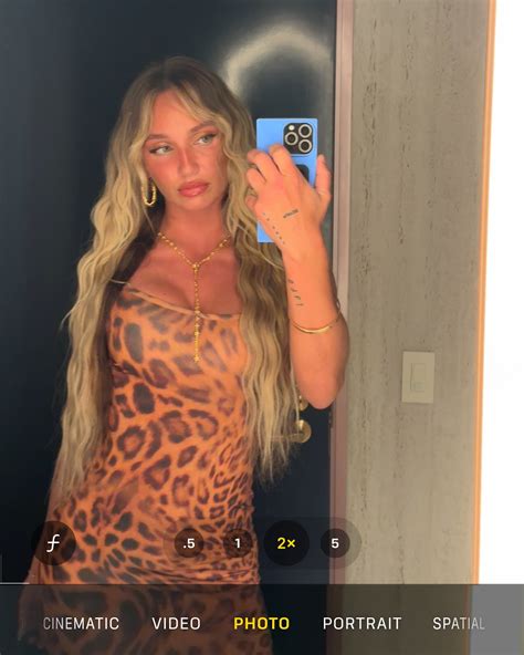 SYDNEY SCHLACHTER (@sydthebabee) • Instagram photos and videos