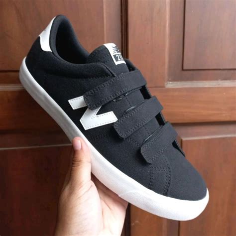 jual sepatu skate  black velcro original bnib shopee indonesia
