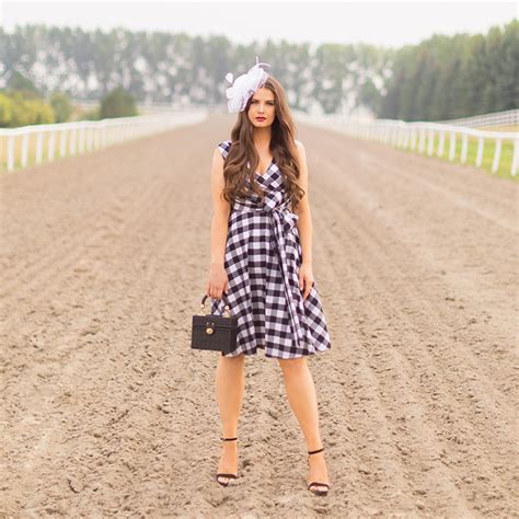 WHAT TO WEAR TO | A HORSE RACE - JustineCelina