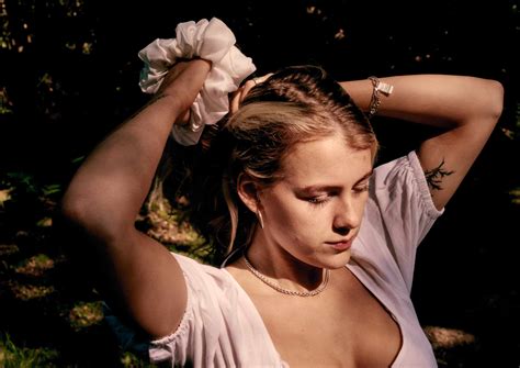 Mathilda Homer's Dear Life - Interview | Notion Magazine
