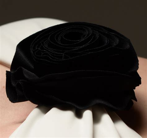 Роза ( Black )