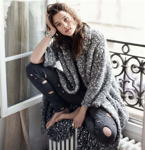 Download Astrid Berges-Frisbey looking stunning in a photoshoot