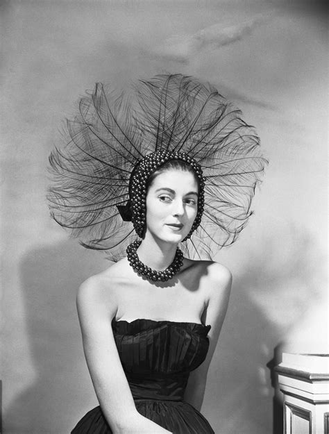 92-ամյա ամերիկուհին աշխարհի ամենատարեց աշխատող մոդելն է (լուսանկար