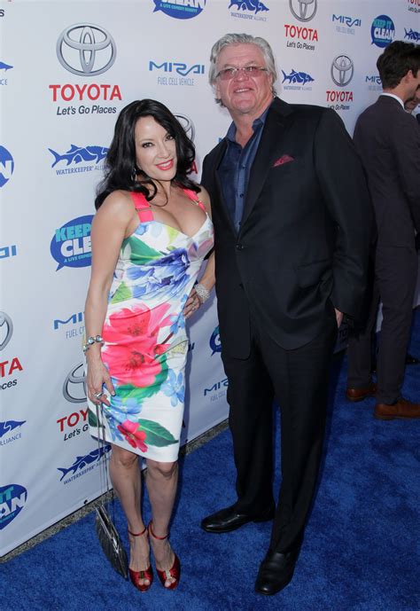 Ron White's Wife: The Comedian Has a Girlfriend & Has Been Married at
