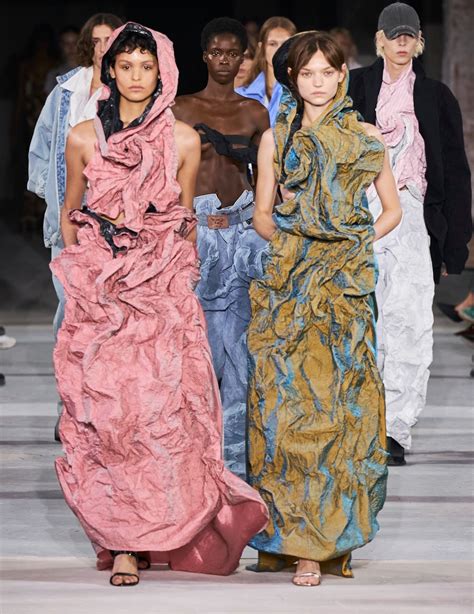 Y/Project Shuts Down After Failing to Find a Buyer