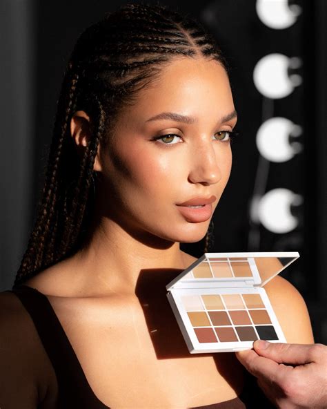 SHOP MAKEUP BY MARIO