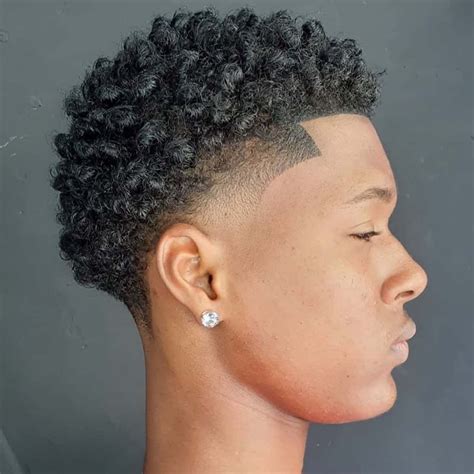temp fade haircuts  men trending   fade haircut