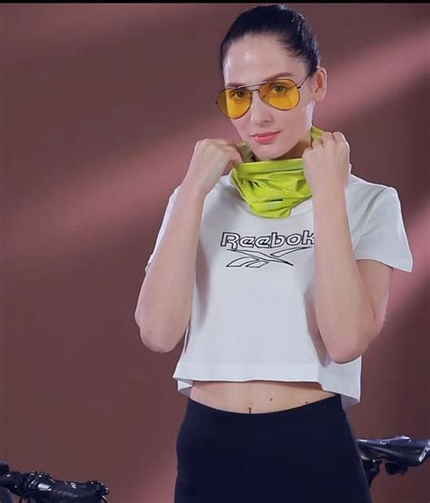 12 ways to wear a neck gaiter easy to learn