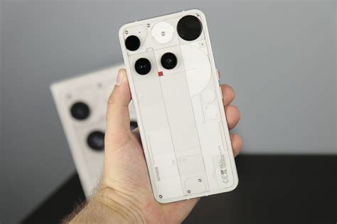 Wycieka data premiery Nothing Phone (4a) i (4a) Pro. Debiut serii już