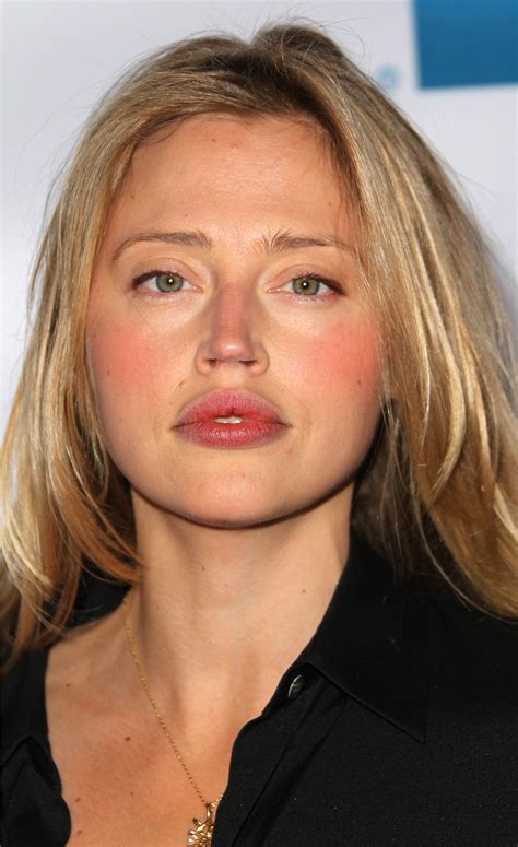 Estella Warren